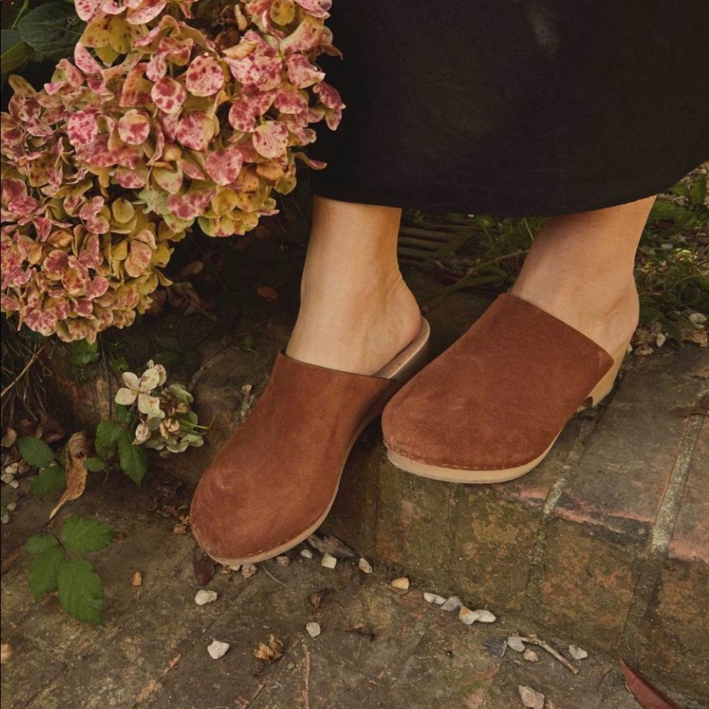 Doen Anouk Clog In Cognac Suede 38 - image 1